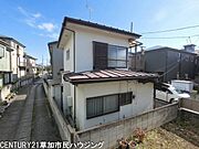 安心の小学校まで徒歩5分以内。交通量の少ない通学路で、お子様の安全な登下校をサポートします。