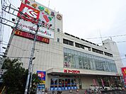 草加セーモンプラザまで450m、草加セーモンプラザ450m(徒歩6分）