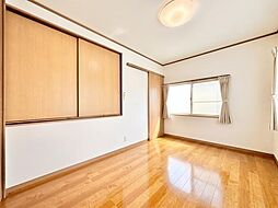 寝室の画像