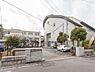 周辺：草加中学校まで880m、草加中学校880m(徒歩11分）