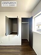 用途によって使い分けられる収納です。