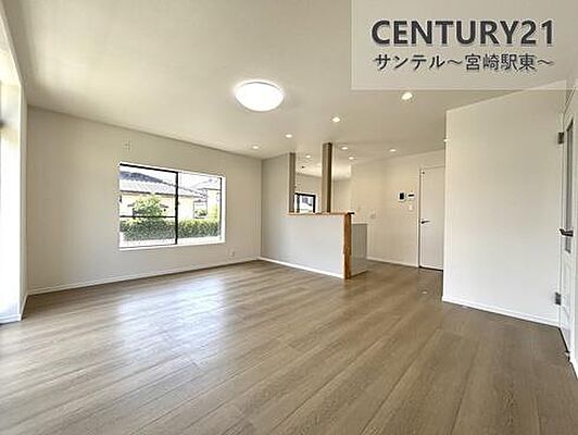 リビング/ダイニング 月見ヶ丘　中古戸建