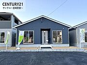 2号棟の外観が完成しました！シックで落ち着きのある外壁カラーです♪