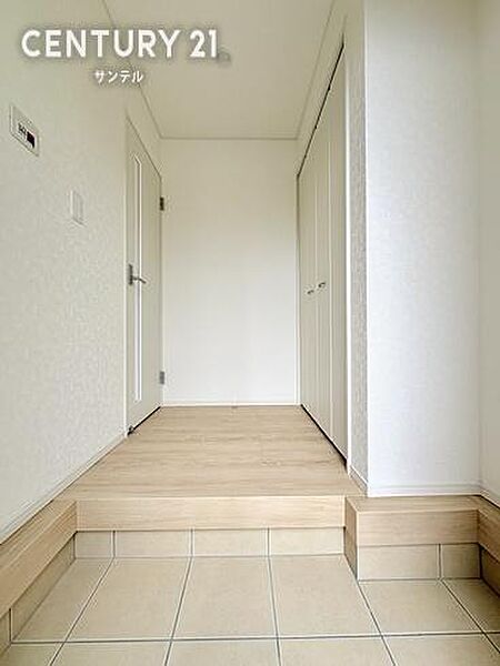 玄関を拡大表示