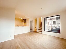 リビング/ダイニングの画像