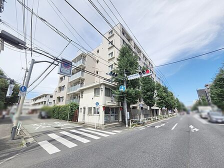 周辺のエリアで他にも沢山売りに出ている物件があります。インターネット掲載前の情報などもありますのでお気軽にお問合せください。まとめてご見学できます。