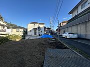 周辺のエリアで他にも沢山売りに出ている物件があります。インターネット掲載前の情報などもありますのでお気軽にお問合せください。まとめてご見学できます。 