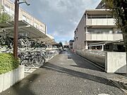 現地のご見学予約もスタートしました。周辺で売りに出ている物件も沢山御座います。まとめてご見学ができますのでお気軽にお申しつけください。 