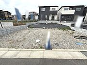 周辺のエリアで他にも沢山売りに出ている物件があります。インターネット掲載前の情報などもありますのでお気軽にお問合せください。まとめてご見学できます。 