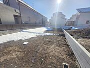 土地物件にはご確認頂くポイントがたくさんございます、土地だけのご見学の際もご遠慮せず、ぜひお気軽に担当スタッフにお申しつけくださいませ。 