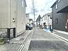 外観：安心して暮らすことのできる住宅街。　住宅地の道路は一般に交通量が少なく車などの騒音が少ないため、住民にとって静かな生活環境が提供されます。 