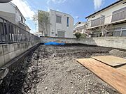 現地のご見学予約もスタートしました。周辺で売りに出ている物件も沢山御座います。まとめてご見学ができますのでお気軽にお申しつけください。 