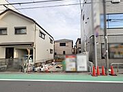 現在建物を建築中です、建築中の物件については現地確認の他、同施工会社の完成施工例のご案内、担当者のプレゼンテーションにてご検討ください。適切なご検討の方法をご説明させて頂きます。 