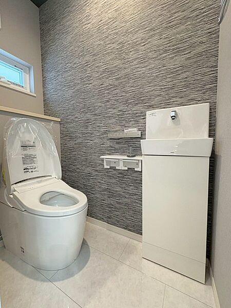 トイレを拡大表示
