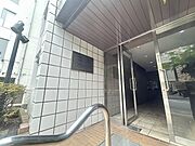 周辺のエリアで他にも沢山売りに出ている物件があります。インターネット掲載前の情報などもありますのでお気軽にお問合せください。まとめてご見学できます。 