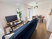 家族みんなが集まるリビング。広さを重視した家族全員が集まれるリビングは、住む上で大事な空間になります。 