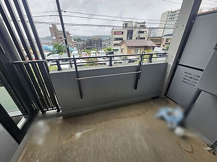 バルコニーからの眺望です。実際に現地で眺望もご確認ください。