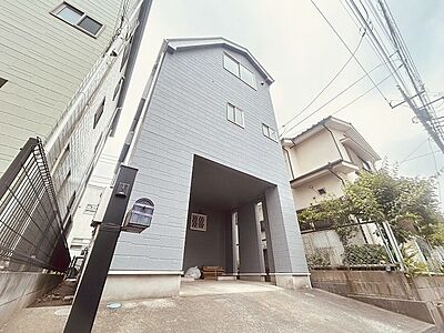 外観：現地のご見学予約もスタートしました。周辺で売りに出ている物件も沢山御座います。まとめてご見学ができますのでお気軽にお申しつけください。 