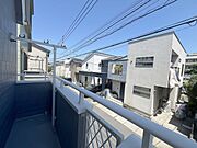 窓からの眺望です。実際に現地で眺望もご確認ください。 