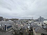 窓からの眺望です。実際に現地で眺望もご確認ください。 