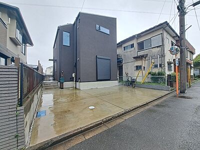 外観:実際に室内をご見学頂くと生活のイメージが広がると思います。家具を置いたイメージや窓からの景色など。 外観:実際に室内をご見学頂くと生活のイメージが広がると思います。家具を置いたイメージや窓からの景色など。