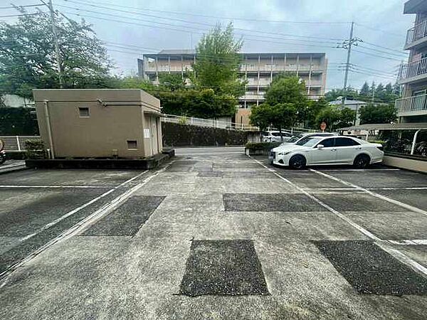 駐車場を拡大表示