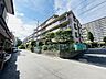 外観：実際に室内をご見学頂くと生活のイメージが広がります。家具を置いたイメージや窓からの景色など、現地で体感ください。 
