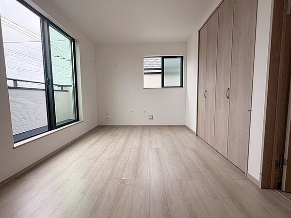 洋室を拡大表示