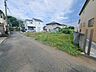 外観：安心して暮らすことのできる住宅街。　住宅地の道路は一般に交通量が少なく車などの騒音が少ないため、住民にとって静かな生活環境が提供されます。 