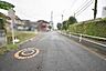 外観：周辺は住宅が建ち並ぶ閑静な住宅街です。 