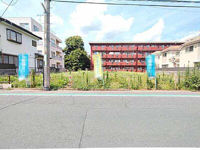 外観:現地ご見学の際、スタッフが様々なご質問に対応いたします、周辺環境、前面道路、建築可能な建物について、ぜひご相談ください。 外観:現地ご見学の際、スタッフが様々なご質問に対応いたします、周辺環境、前面道路、建築可能な建物について、ぜひご相談ください。