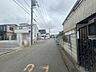 外観：安心して暮らすことのできる住宅街。　住宅地の道路は一般に交通量が少なく車などの騒音が少ないため、住民にとって静かな生活環境が提供されます。 