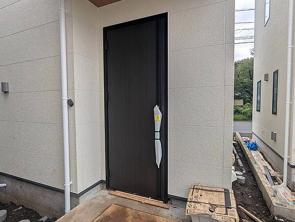 玄関を拡大表示