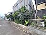 外観：周辺は住宅が建ち並ぶ閑静な住宅街です。 