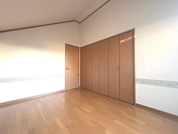 洋室を拡大表示