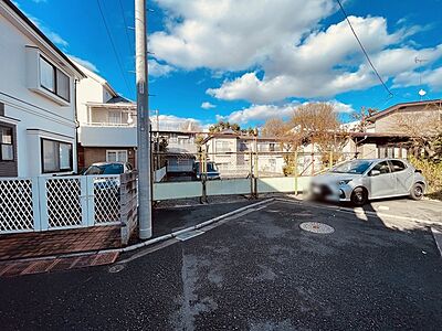 外観:現地のご見学予約もスタートしました。周辺で売りに出ている物件も沢山御座います。まとめてご見学ができますのでお気軽にお申しつけください。 外観:現地のご見学予約もスタートしました。周辺で売りに出ている物件も沢山御座います。まとめてご見学ができますのでお気軽にお申しつけください。