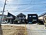 外観：周辺は住宅が建ち並ぶ閑静な住宅街です。 