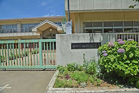 川鶴保育園まで422m