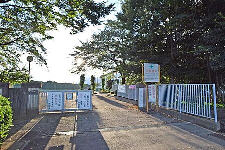 川越市立高階西中学校まで1440m、【設立】昭和60年【生徒数】221名【教育目標】自ら学び 考え 行動する生徒