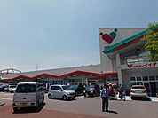 コモディイイダ坂戸にっさい店まで908m