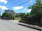 坂戸市立浅羽野中学校まで800m