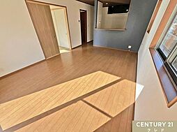 日高市女影　中古一戸建て