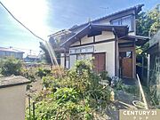 土地の広さを重視しつつ、駅からの距離も妥協したくない方や共働きで、買い物の時短や保育園へのアクセスを重視する世帯の方にオススメの立地です。