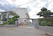 川越市立山田中学校まで750m