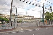 川越市立泉小学校まで900m