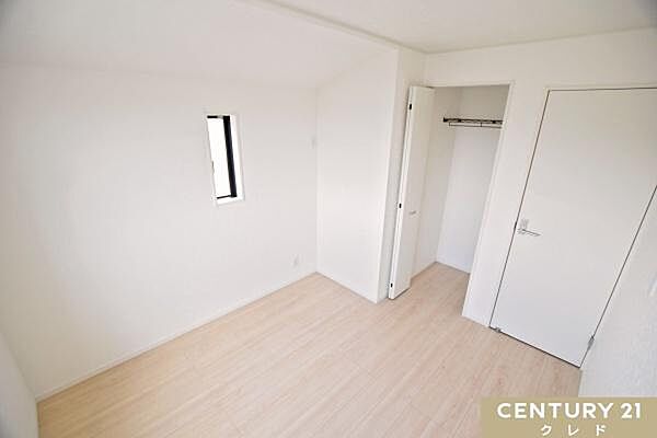洋室を拡大表示