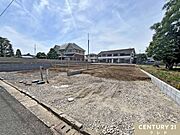 住宅性能表示制度6項目で最も高い等級を取得した高い性能を持ったお住まい。3つのWICやSICなど、豊富な収納を配した2号棟はゆとりある動線を確保できます。