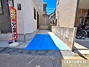 駐車1台可能！通勤やお子様の送り迎え、毎日のお買い物など、便利な移動手段として活用できます。