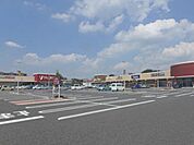 ヤオコー川越的場店まで320m
