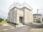 東武東上線「川越」駅、JR川越線「西川越」駅の2駅2路線利用可能で、通勤・通学やお出かけにも便利な立地です。